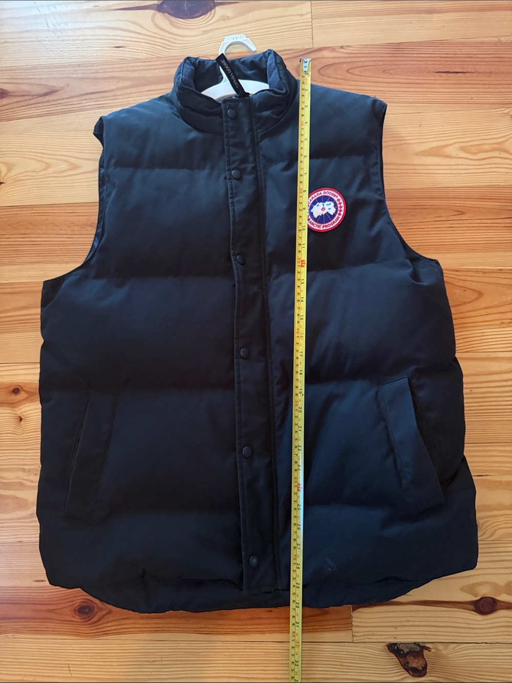 Canada Goose Black Puffer Vest with Red Logo Patch - Picture 5 of 6
